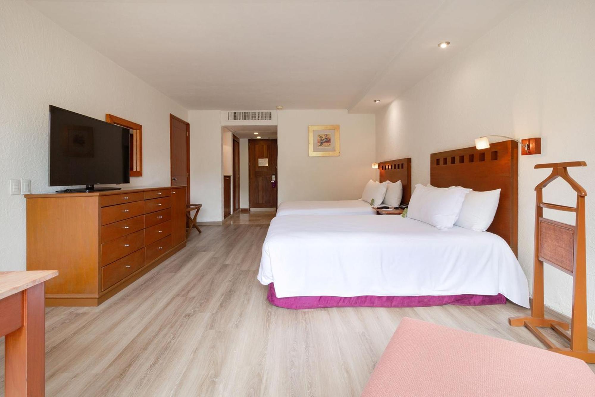 Camino Real Guadalajara Hotel Zapopan Luaran gambar A room at the hotel